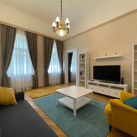Fullmoon Apartments 1 塞格德 外观 照片